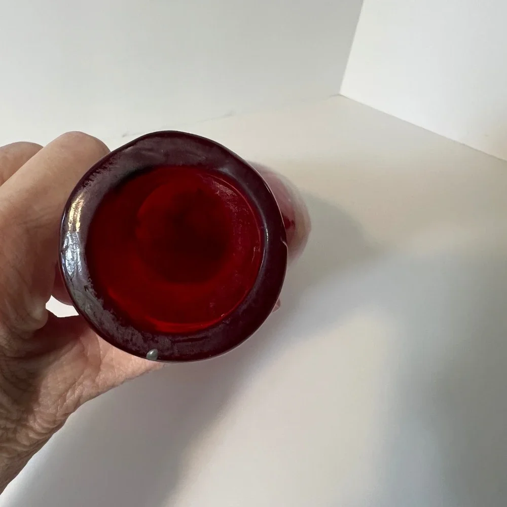 Red Hand Blown Art Glass Vase Long Neck Swirl Pattern Agate Style Decor 12